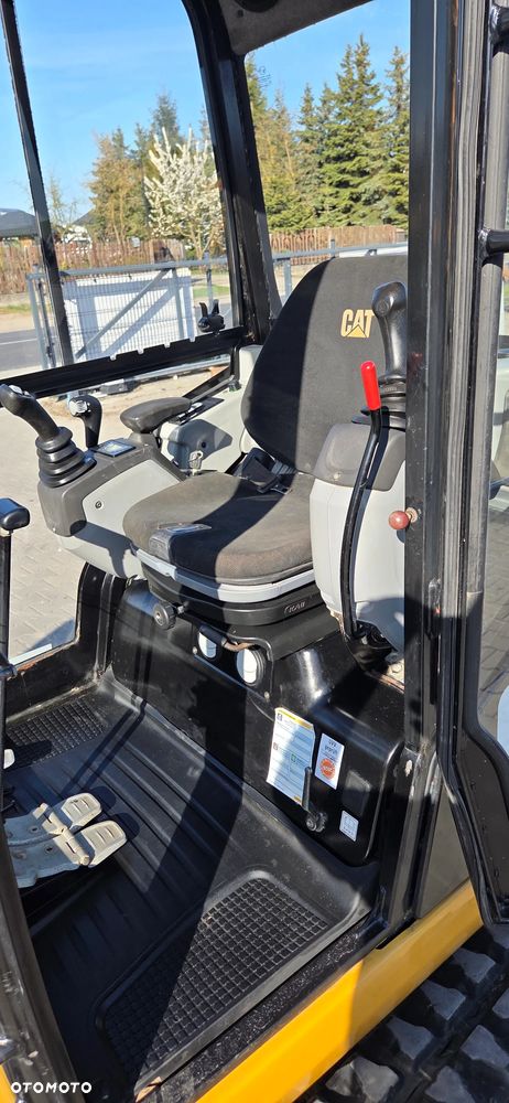 Caterpillar <<CAT 301.7D, 2015r, 2600MTG!, 1977kg, z Niemiec! 2 łyżki>> - 15