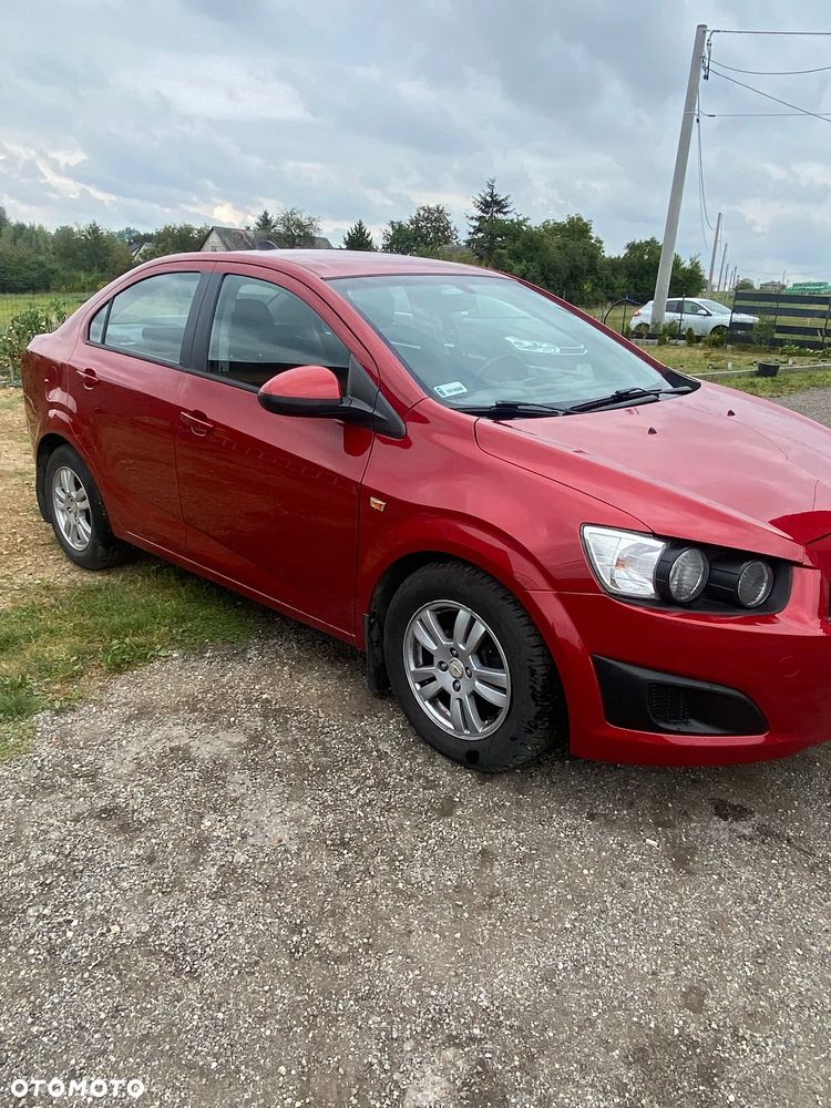 Chevrolet Aveo - 3