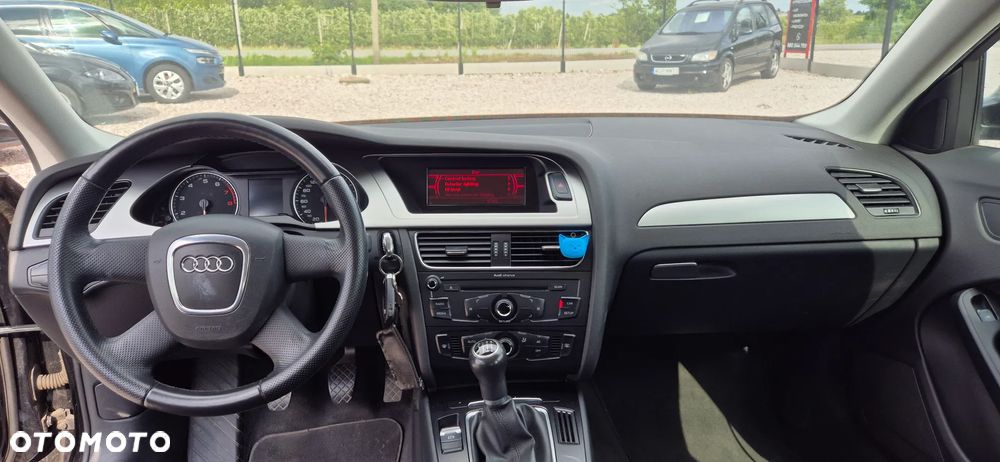 Audi A4 ver-avant-1-8-tfsi-ambiente - 17
