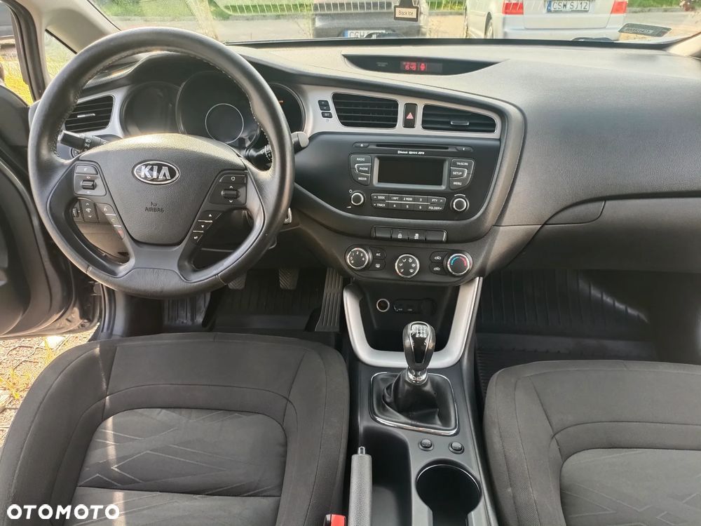 Kia Ceed 1.6 CRDi M - 7