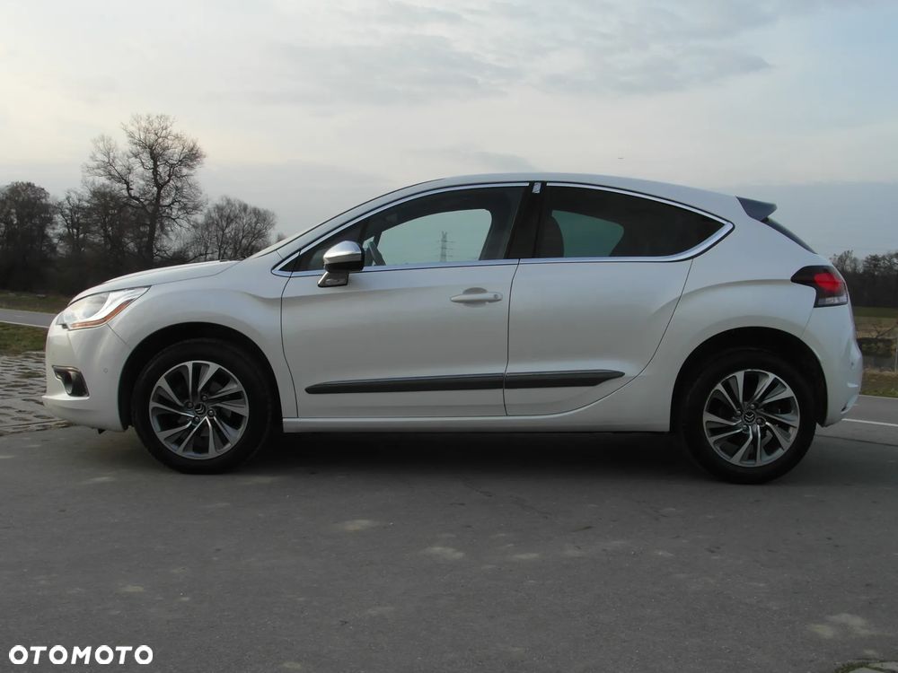 Citroën DS4 VTi 120 SoChic - 4