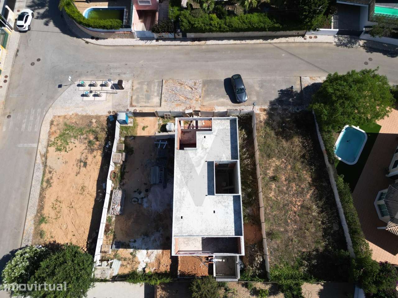 Moradia Contemporânea T3+1 com Piscina na Bemposta-Alvor, Portimão - Grande imagem: 3/13