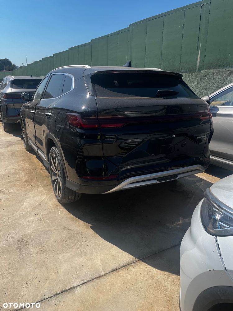 BYD Seal U ATTO 3 - 4
