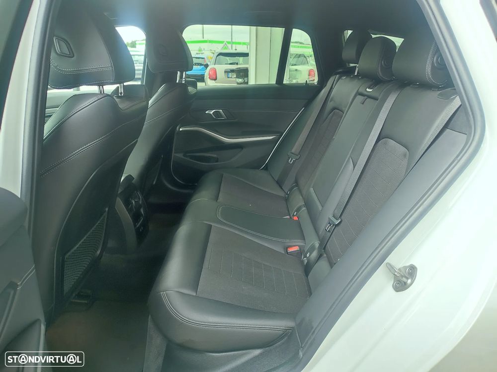 BMW 320 e Line Sport Auto - 10