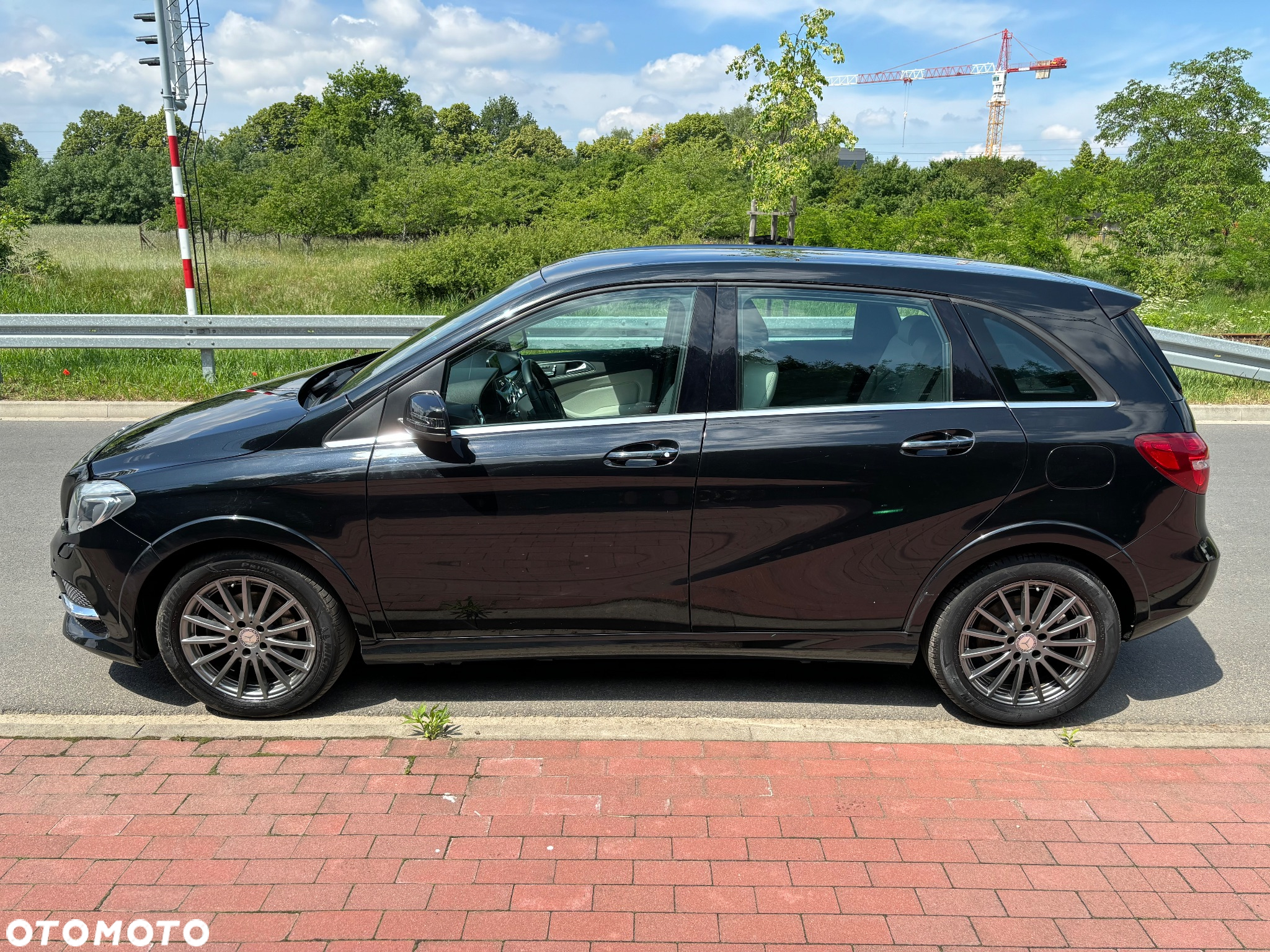 Mercedes-Benz Klasa B (Electric Drive) 250 e Electric Art - 2