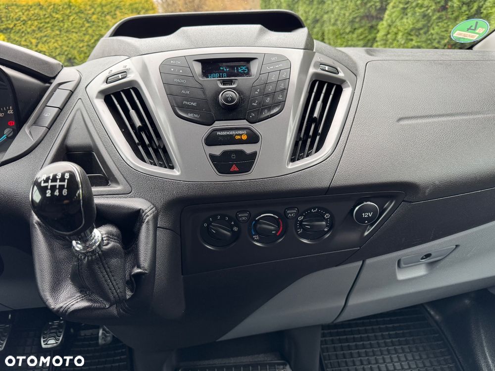Ford Transit Custom 290 L1H1 Limited - 17