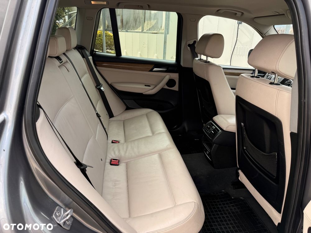 BMW X3 xDrive20d - 9