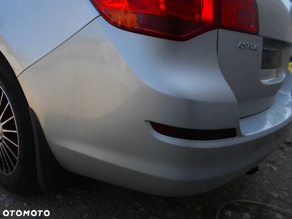OPEL ASTRA J SPORT TOURER KOMBI KOD LAKIERU Z176 92KW-125KM  SILNIK SKRZYNIA BIEGOW MANUALNA 6 BIEGOWA MASKA LAMPA LUSTERKO PAS PRZEDNI BLOTNIK ZAWIESZENIE  ZDERZAK PRZOD SPRYSK SPRISKIWACZ LAMP SOCZEWKA CZESCI - 16