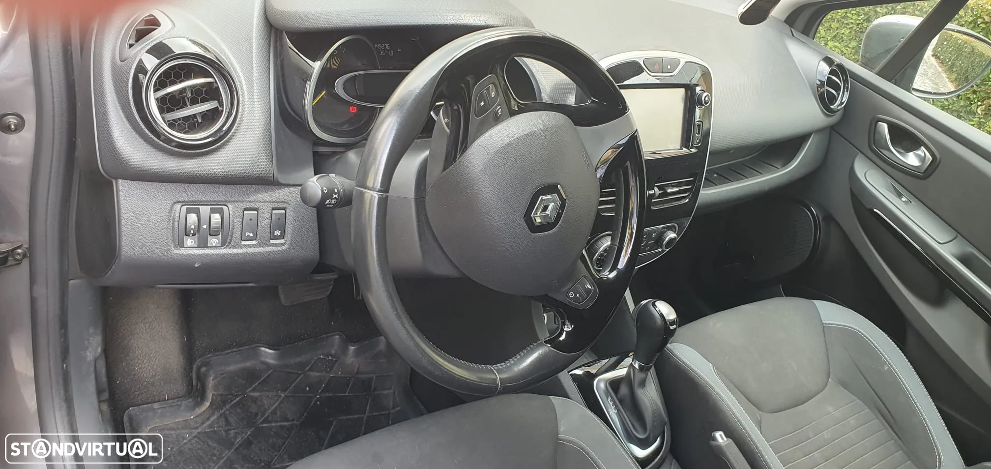 Renault Clio Sport Tourer 1.5 dCi GT Line EDC - 10