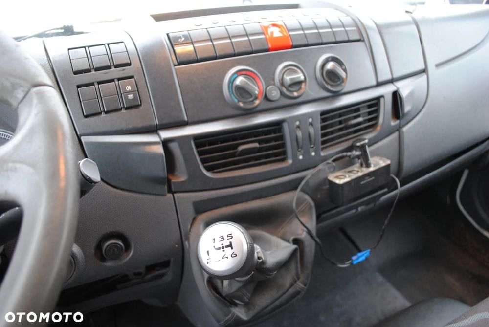 Iveco Eurocargo ML75E18 Plandeka Winda Sorensen Rok: 2009 - 7