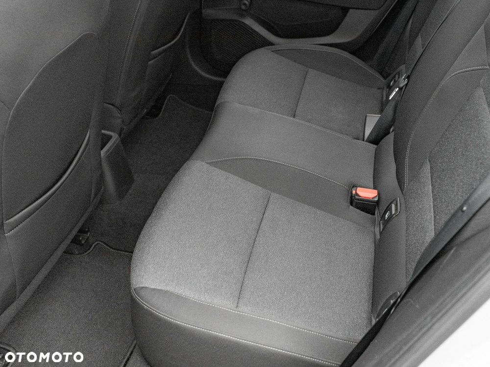 Renault Clio 1.0 TCe Equilibre - 26