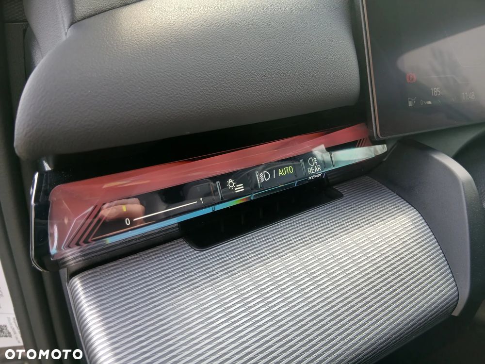 BMW Seria 5 520d xDrive mHEV M Sport - 25