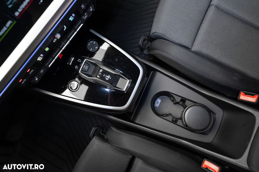 Audi Q4 e-tron 45 - 16