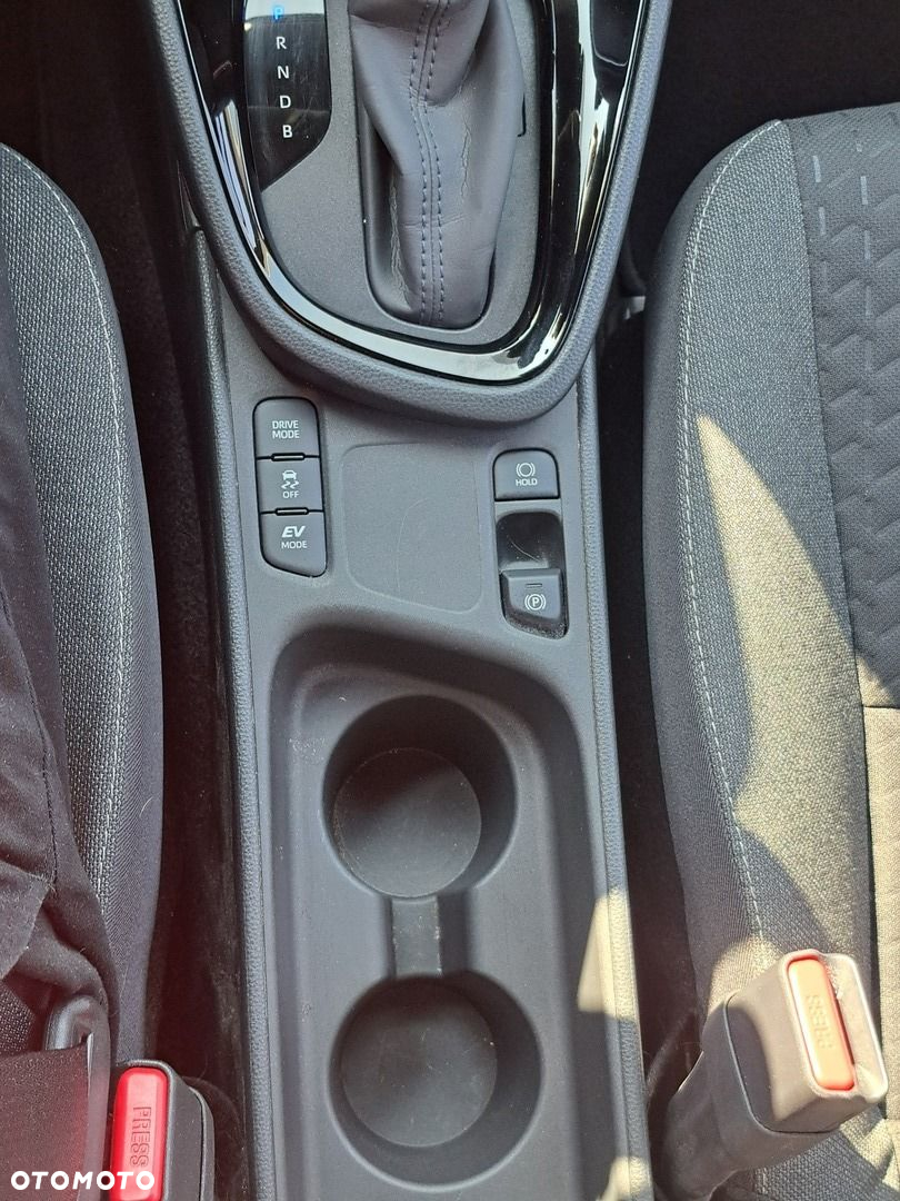 Toyota Yaris Cross Hybrid 1.5 Style - 16
