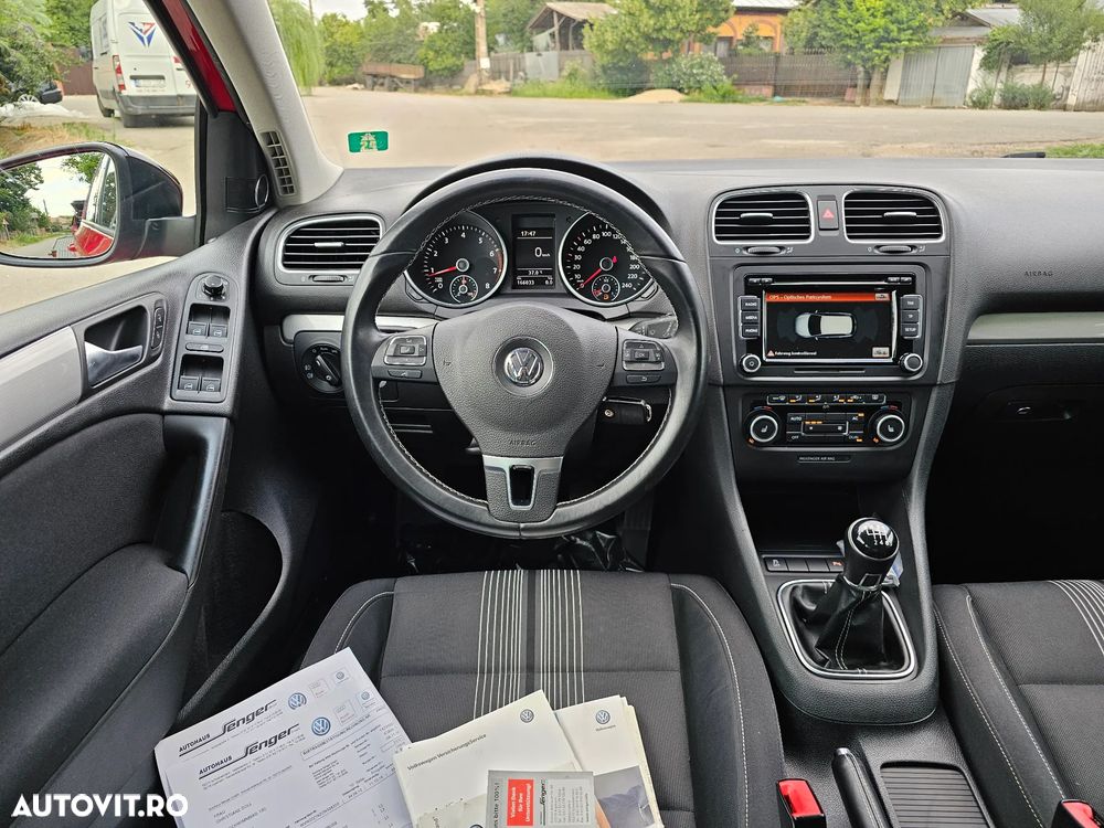 Volkswagen Golf 1.4 TSI MATCH - 28