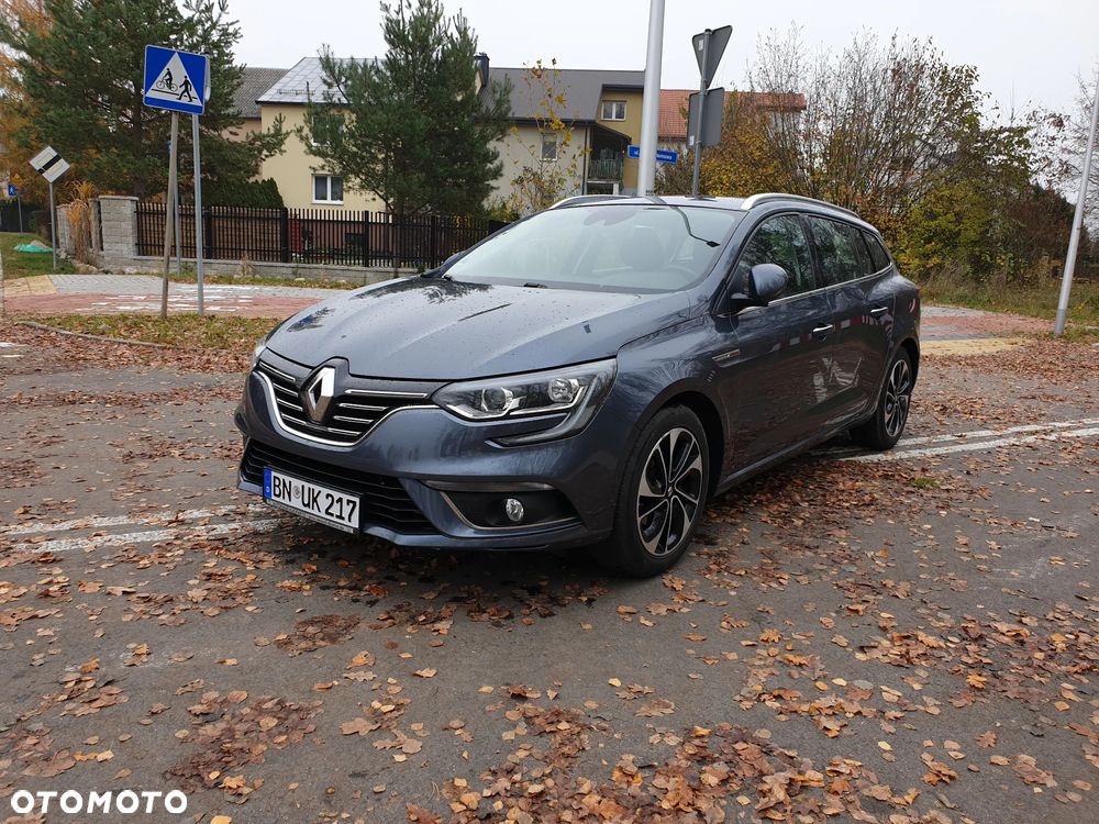 Renault Megane ENERGY TCe 130 Start & Stop Paris Business - 3