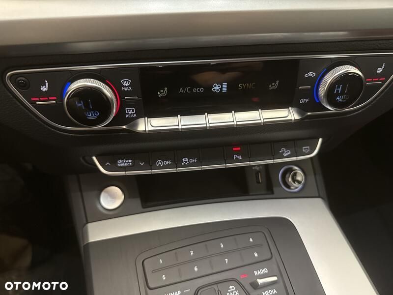 Audi Q5 35 TDI Quattro S tronic - 16