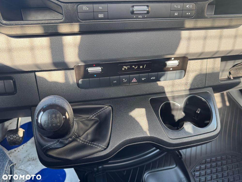 Mercedes-Benz Sprinter Wywrotka - 24