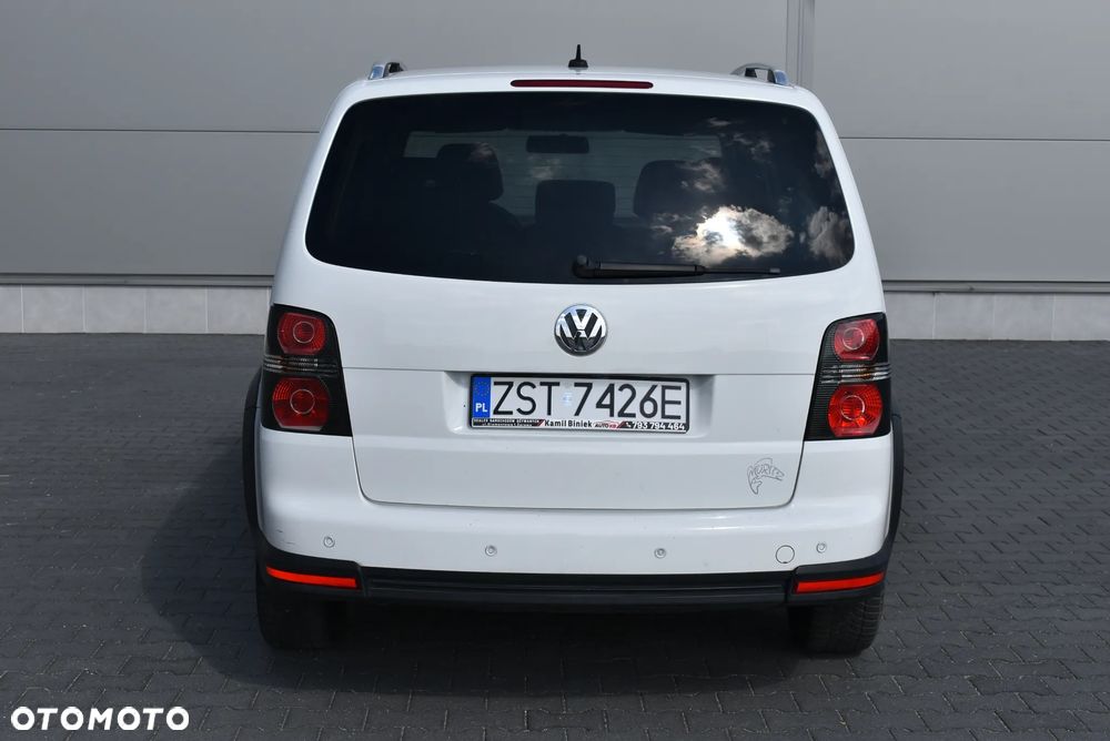 Volkswagen Touran 1.4 TSI Cross - 26