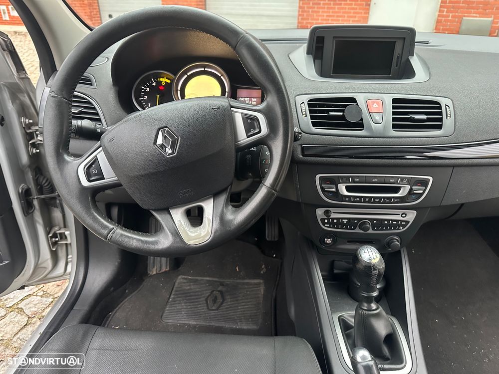 Renault Mégane Break 1.5 dCi Dynamique - 11
