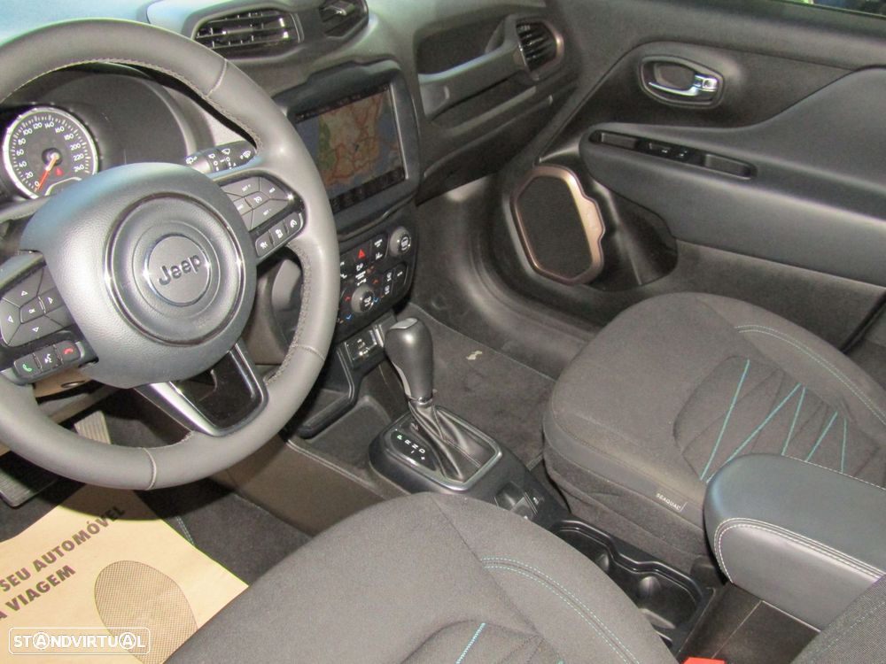 Jeep Renegade 1.5 TG e-Hybrid Upland DCT - 13