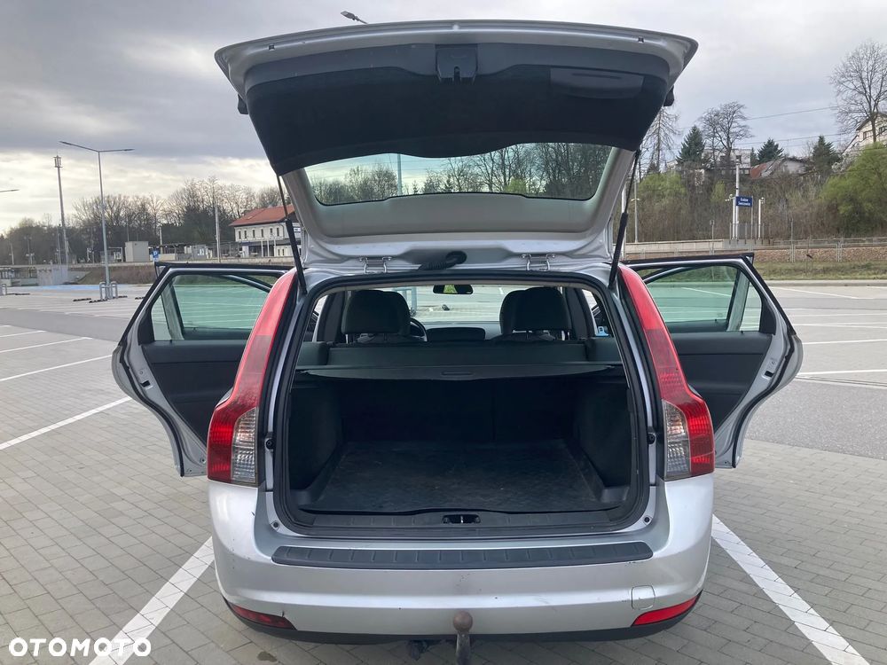 Volvo V50 1.8 - 17