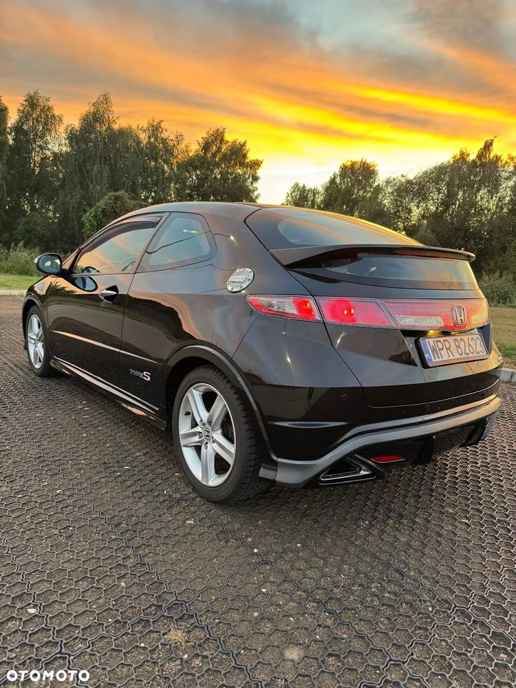 Honda Civic 2.2i-CTDi TypeS + - 13