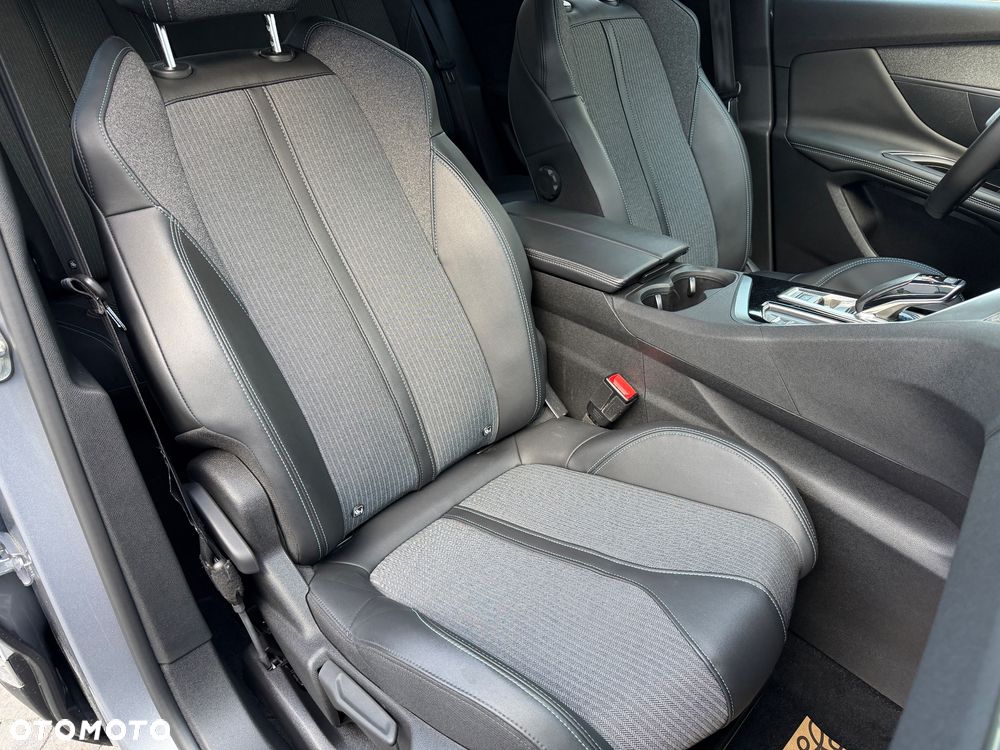Peugeot 3008 BlueHDi 130 Stop & Start EAT8 Allure - 36