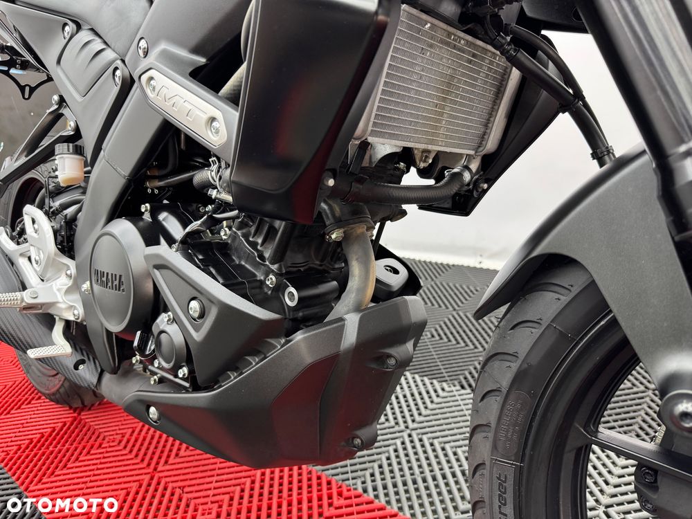 Yamaha MT - 30