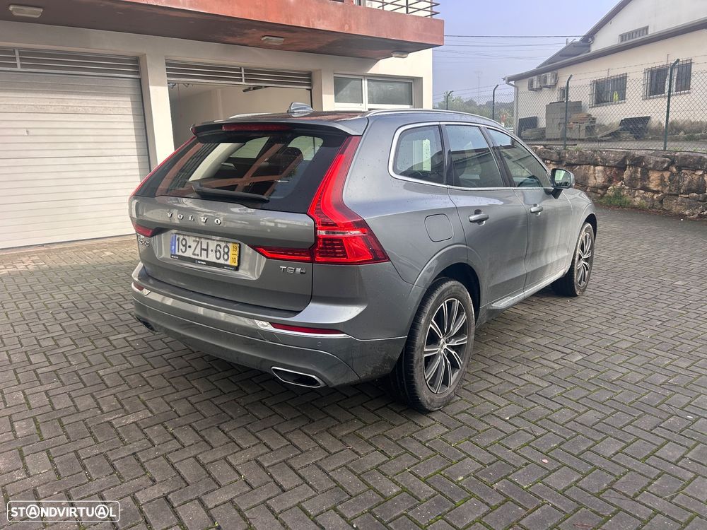Volvo XC 60 2.0 T8 PHEV R-Design AWD - 5