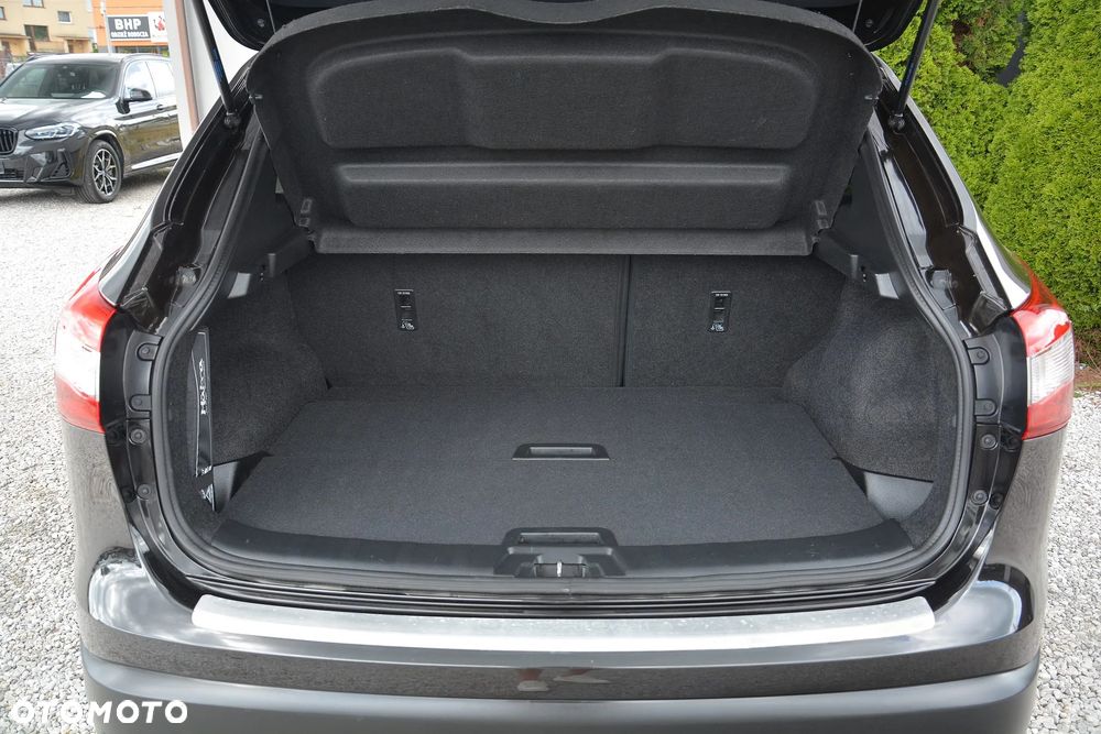 Nissan Qashqai 1.6 DIG-T Tekna - 11