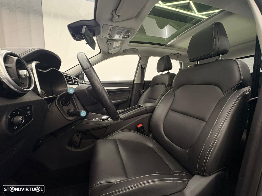 MG ZS EV 44.5 kWh Luxury - 16