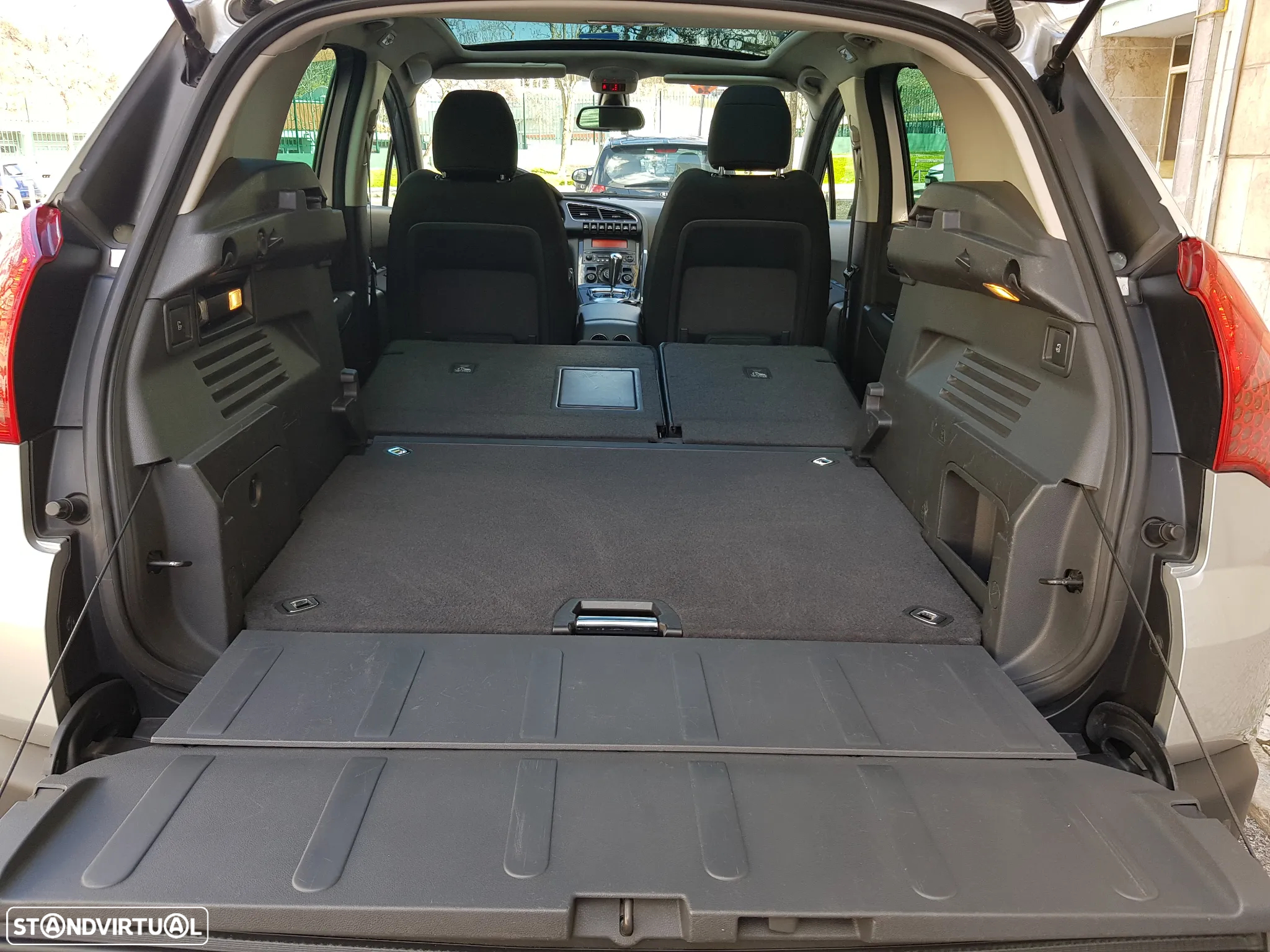 Peugeot 3008 1.6 HDi Sport - 11