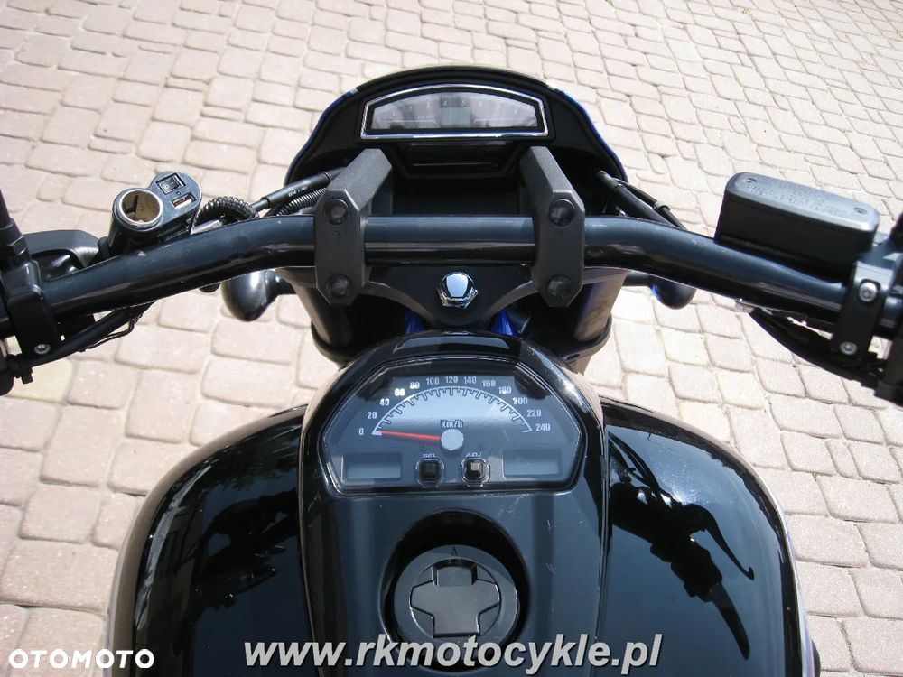 Suzuki Boulevard - 9