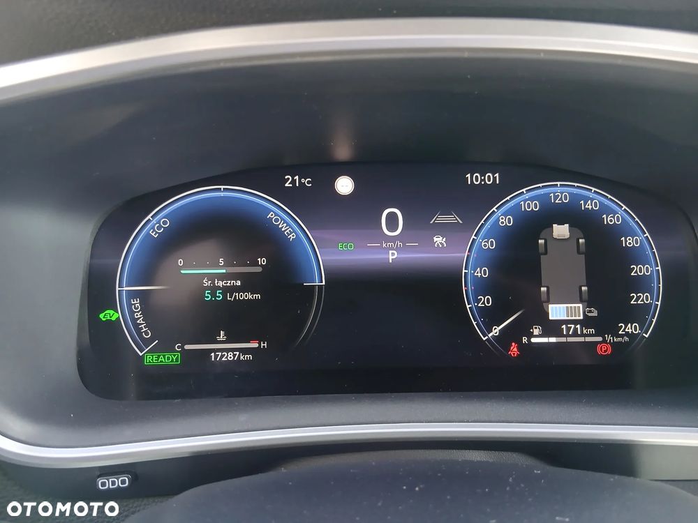 Toyota Corolla Cross - 19