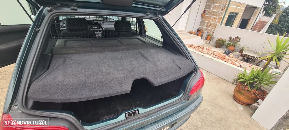 Peugeot 306 - 9