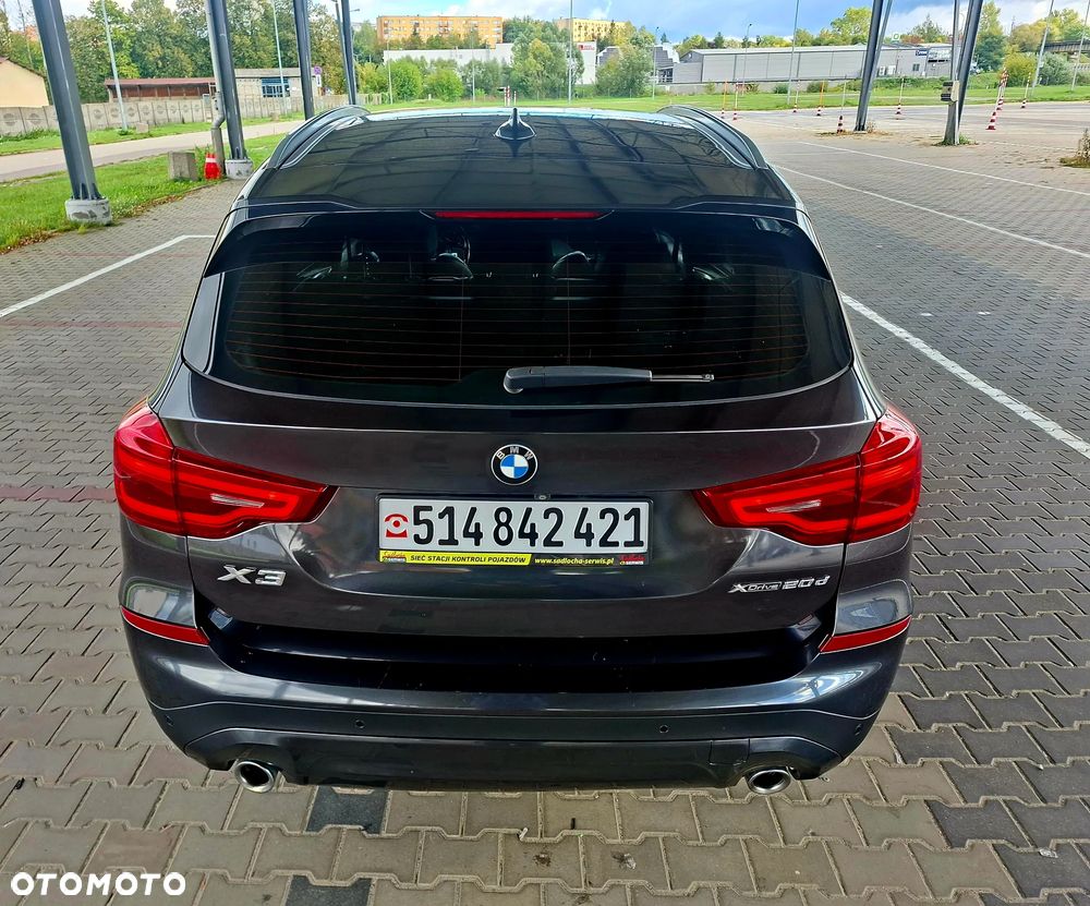 BMW X3 xDrive20d Luxury Line - 13