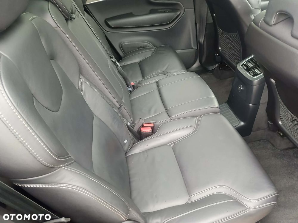 Volvo XC 90 T8 AWD Recharge Ultimate Dark - 28