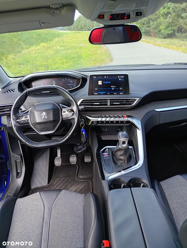 Peugeot 3008 PureTech 130 Stop & Start Allure - 17