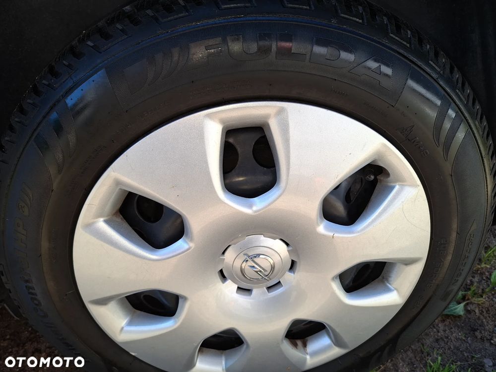 Opel Astra 1.4 Turbo 150 Jahre - 10