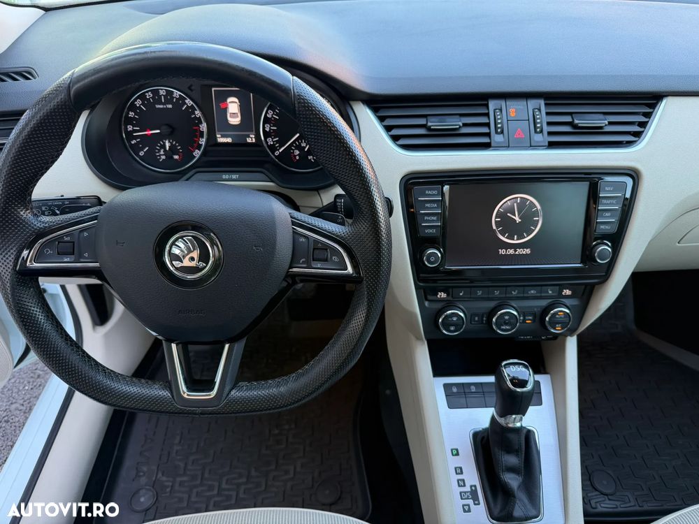 Skoda Octavia 2.0 TDI DSG Style - 8