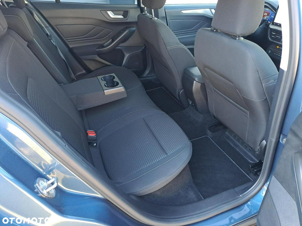 Ford Focus 1.0 EcoBoost mHEV Titanium X - 13