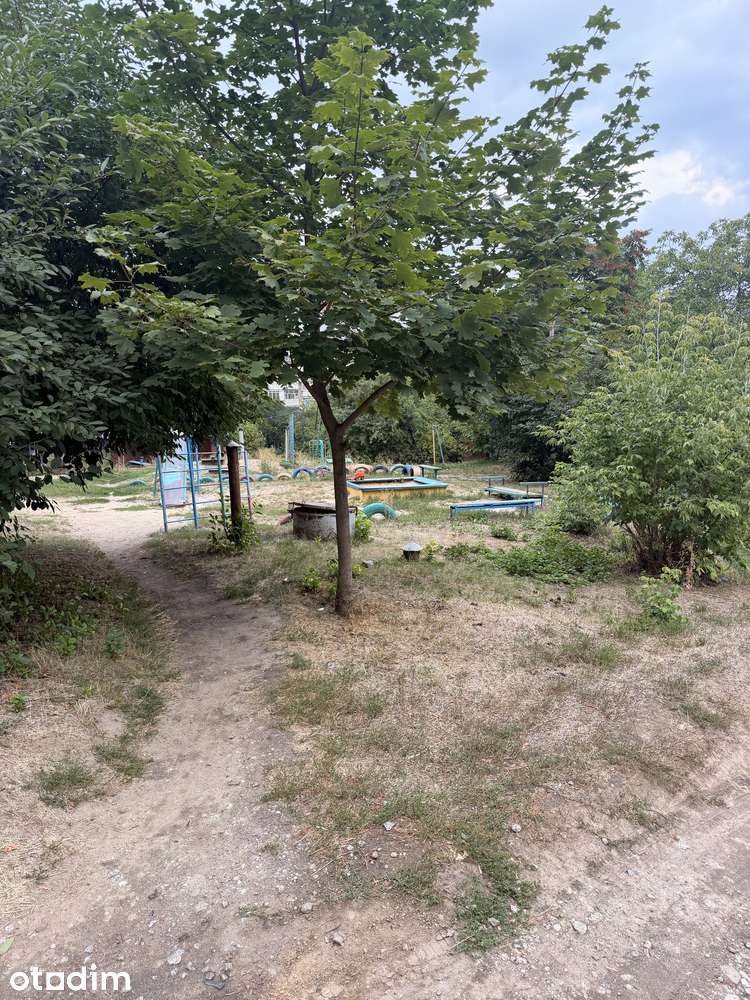 Приватизована ділянка 30 м² під гараж у житловому районі - Повне зображення: 3/3