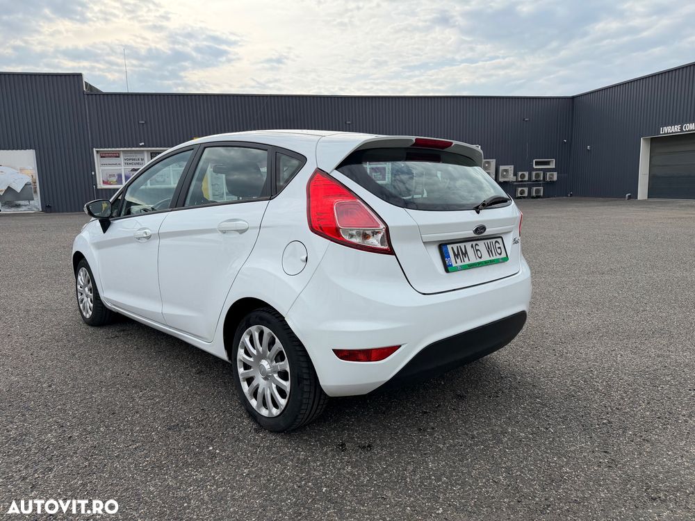 Ford Fiesta 1.5 TDCi DPF Trend - 4