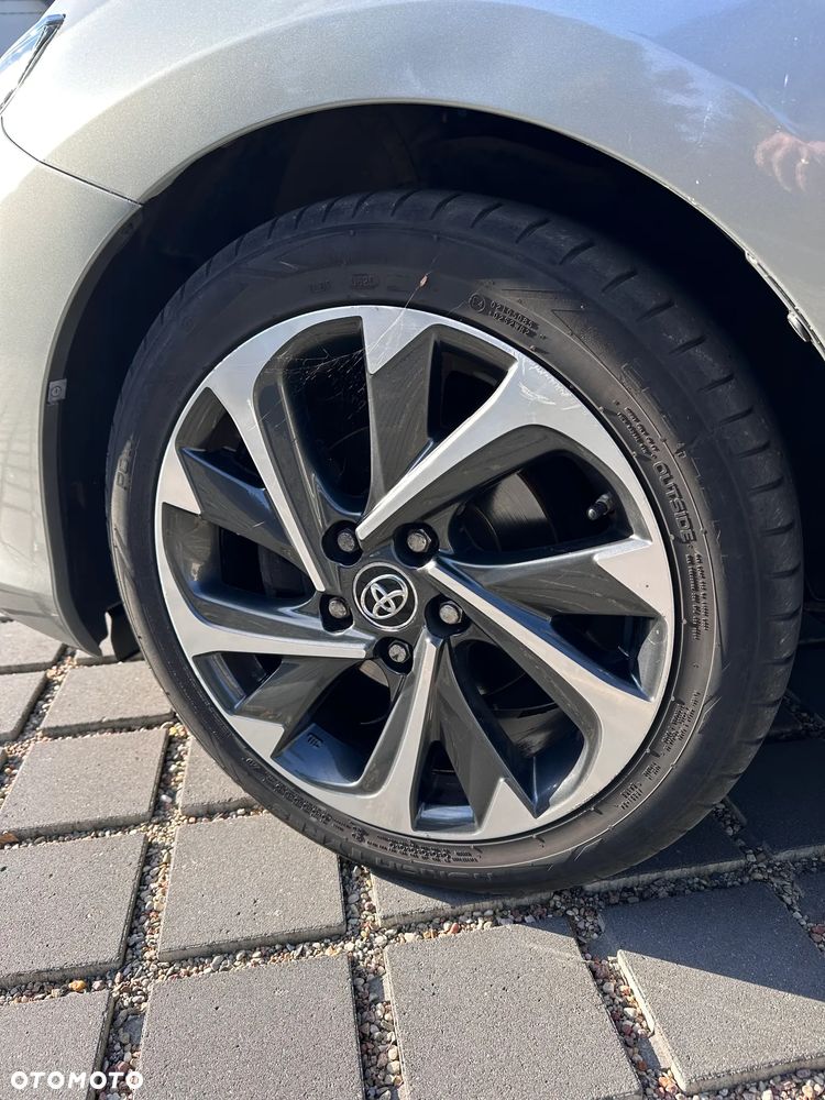 Toyota Auris 1.6 Prestige MS - 5