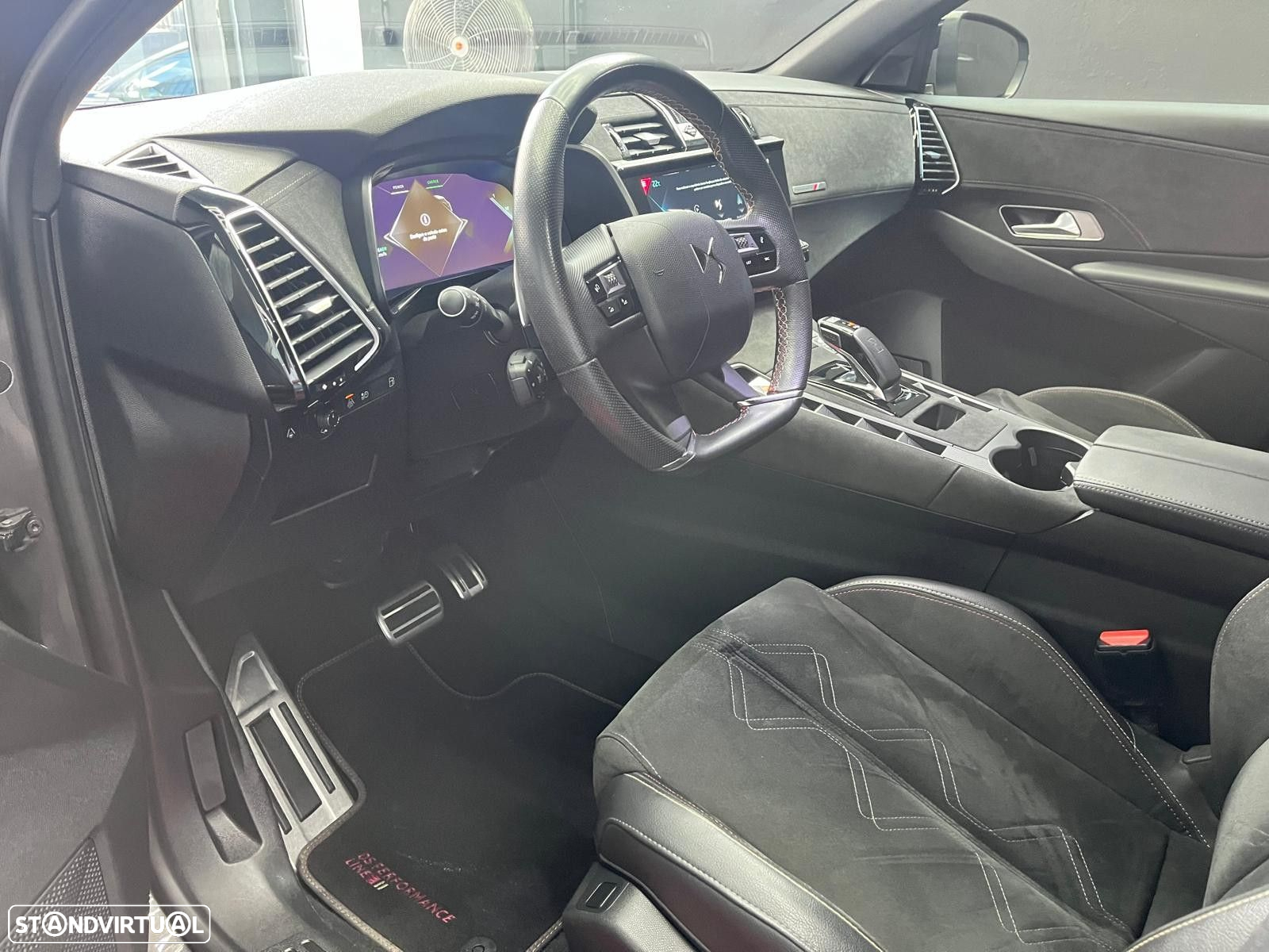 DS DS7 Crossback E-Tense Performance Line EAT8 - 9