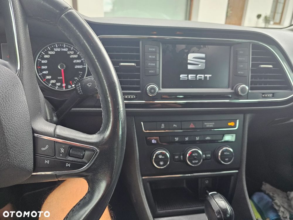 Seat Leon 1.2 TSI Style S&S DSG - 11