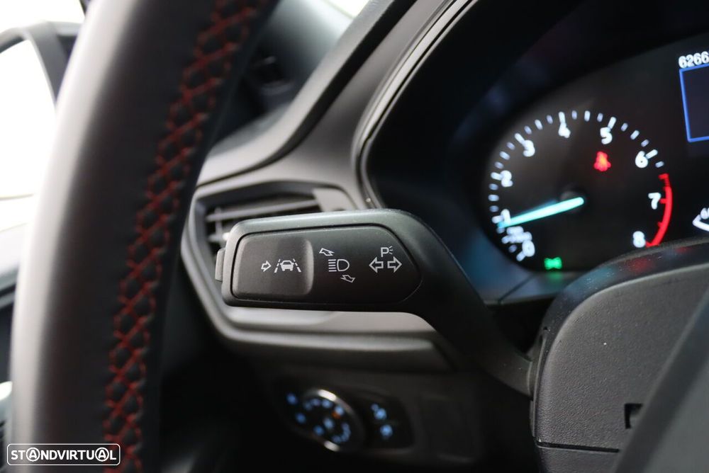 Ford Focus 1.0 EcoBoost MHEV ST-Line - 14