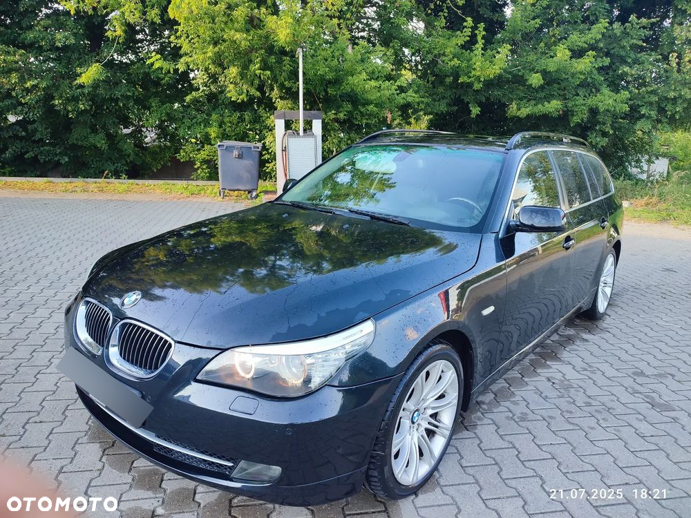 BMW Seria 5 530d Touring - 6