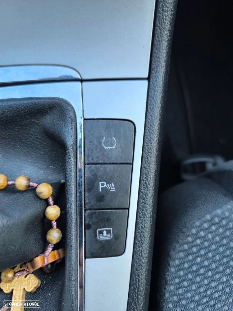 VW Passat 2.0 TDI Confortline - 28